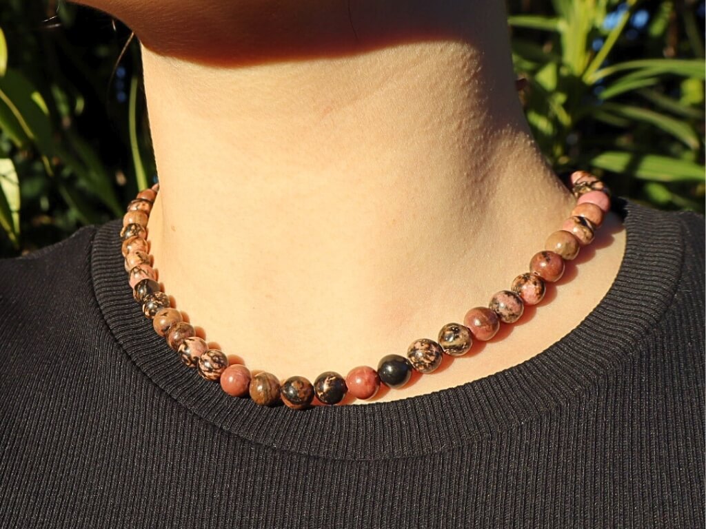 Collier Tout Autour Rhodonite Pierre Charmeya Bijoux Artisanat
