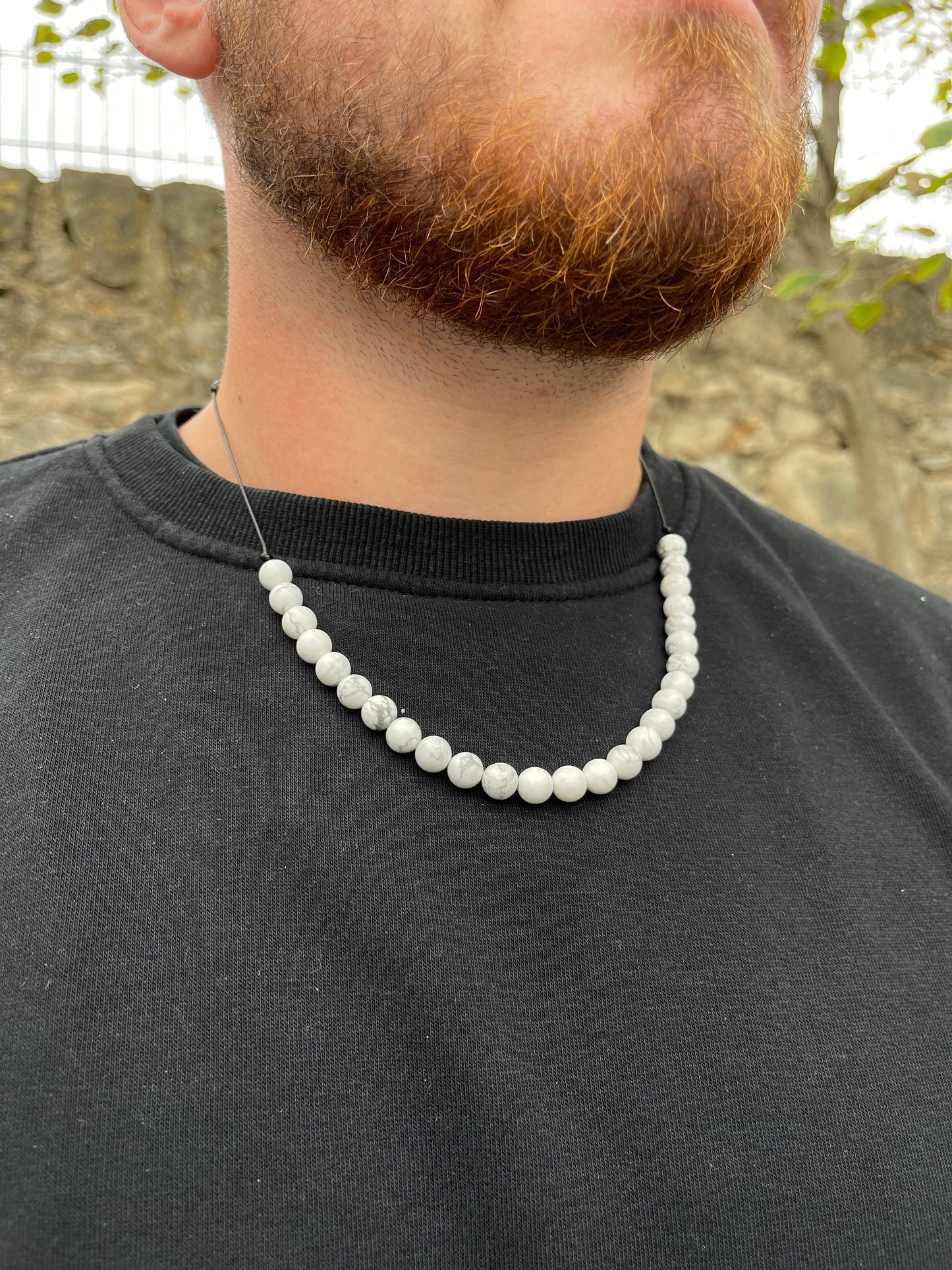 Collier Howlite